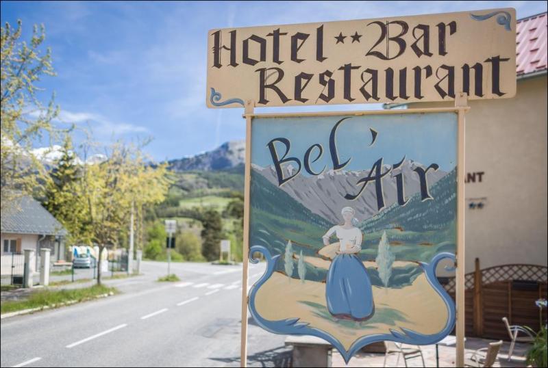 Hotel Bel'Air Jausiers Exterior foto